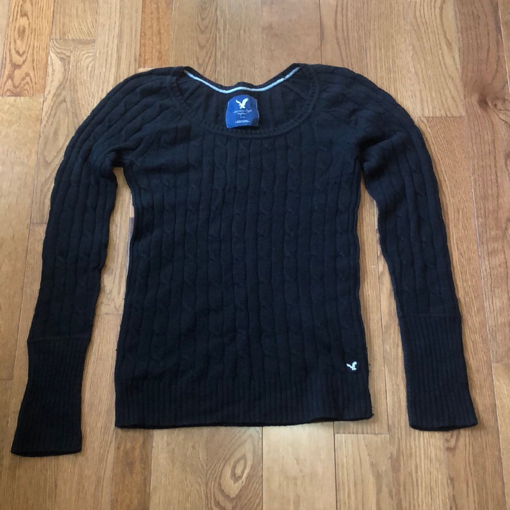 Black American Eagle 🔥 Cable Knit Sweater🔥 Winter ❄️is right around the corner